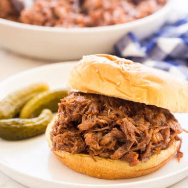 instant pot pulled pork sandwich