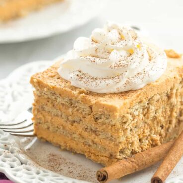 This Pumpkin Pie Icebox Cake is an easy, no bake dessert for Thanksgiving! It has only a few ingredients and is easy to make ahead.